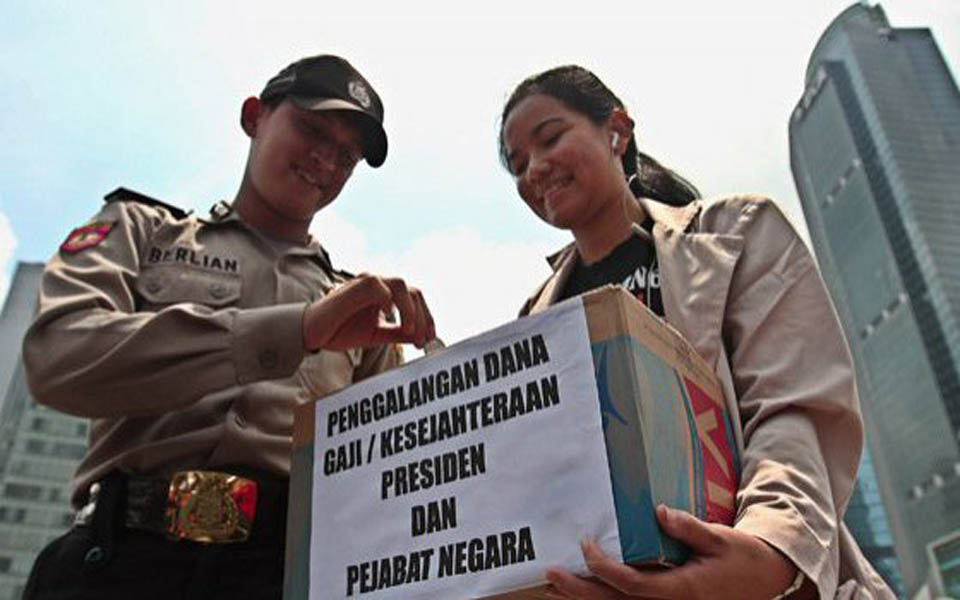 People's Lawyers Union collects donations in Jakarta (Tribune)