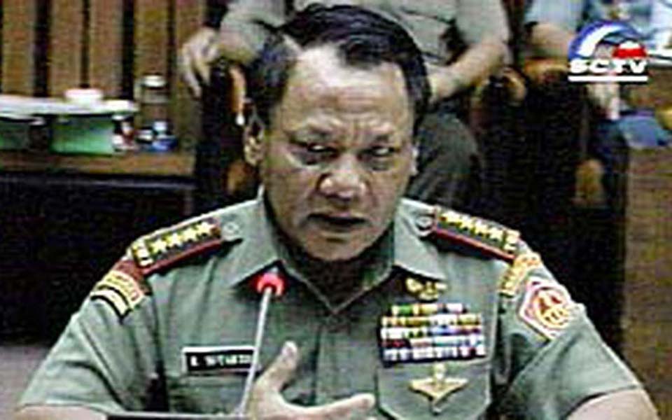 Armed Forces chief General Endriartono Sutarto (Liputan 6)