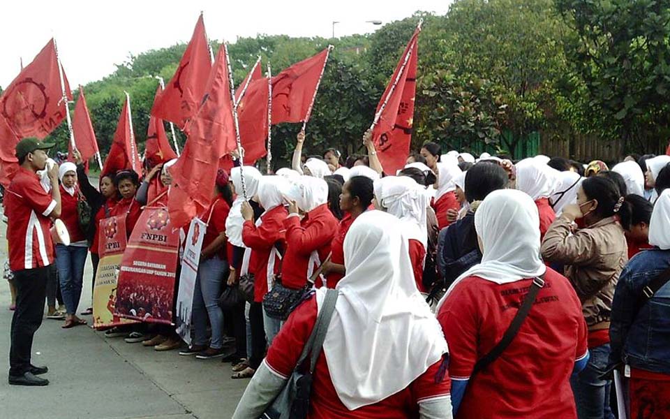Indonesian National Front for Labour Struggle rally (Berdikari)