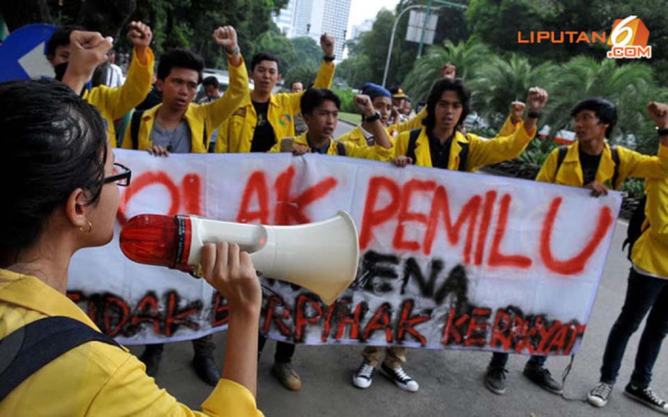 Student rally rejecting the elections (Liputan 6)