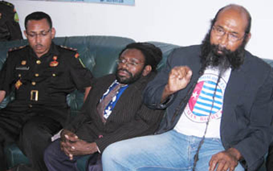 West Papuan independence activists Philip Karma and Yusak Pakage (Bemeyomi)