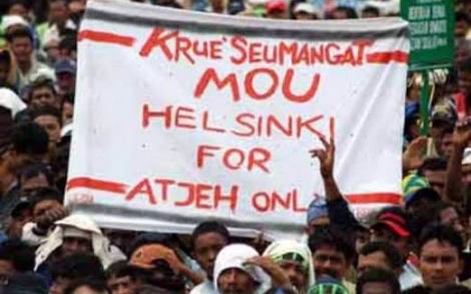 Students demand government ratify Draft Law on Aceh Government (Sumugah)