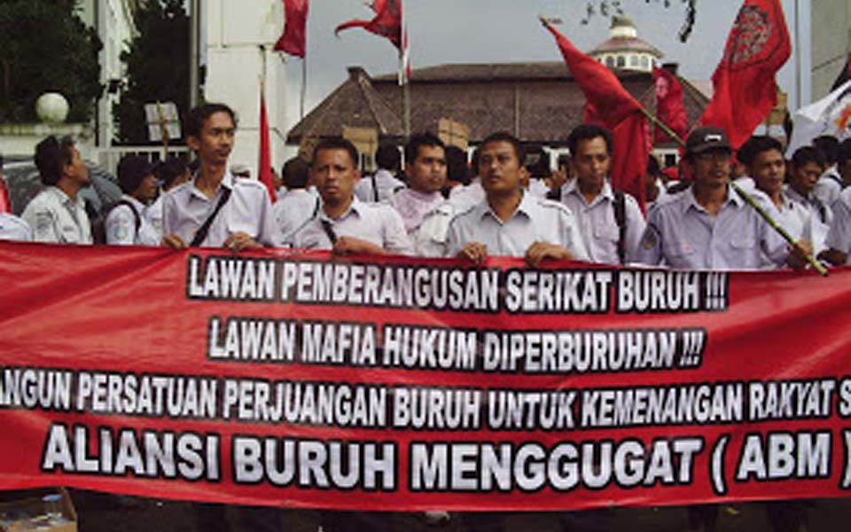 Workers Challenge Alliance rally in Jakarta (Central SPKAJ)
