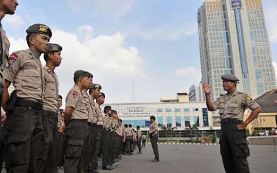 Metro Jaya police on parade in Jakarta (Jurnal Security)