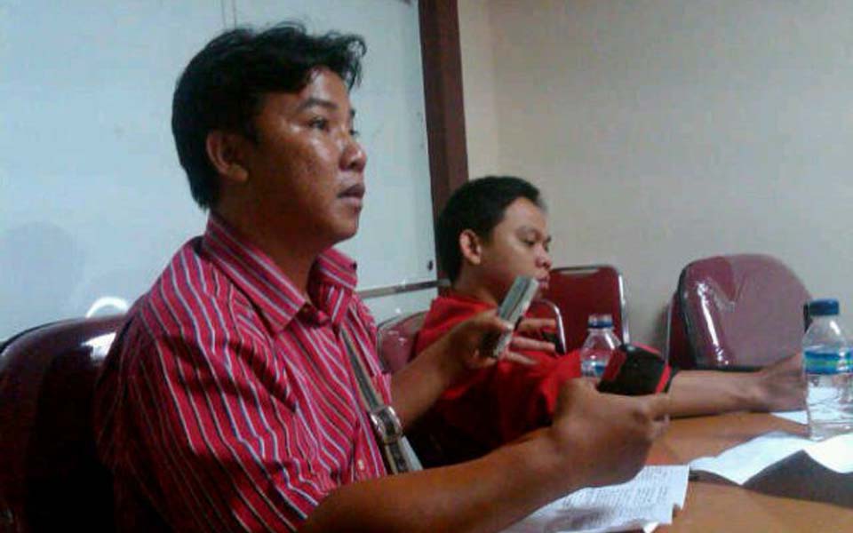 Papernas Lampung DPD chairperson Rakhmat Husein (PRD)