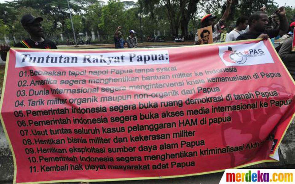 West Papuan protest action in front of the US Embassy (Merdeka)