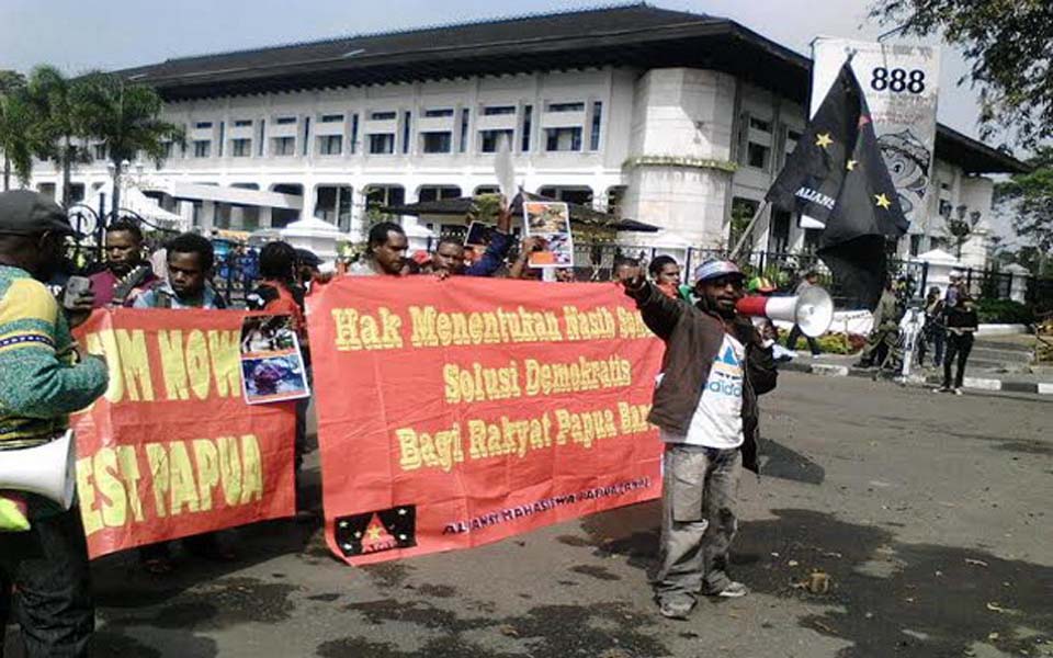 May Day protest in solidarity with West Papua (Sindo News)