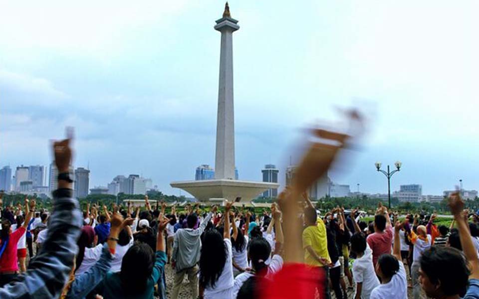 One Billion Rising rally at National Monument in Jakarta (ndigun)
