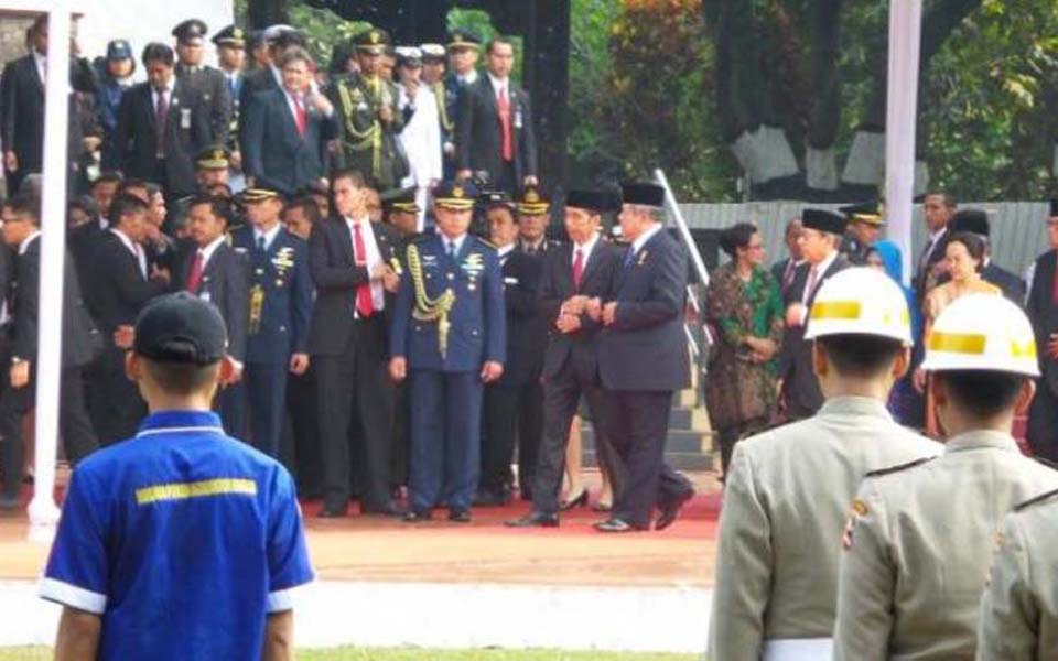 Widodo and Yudhoyono attend Sanctity of Pancasila Day commemoration in Jakarta - October 1, 2014 (Kompas)