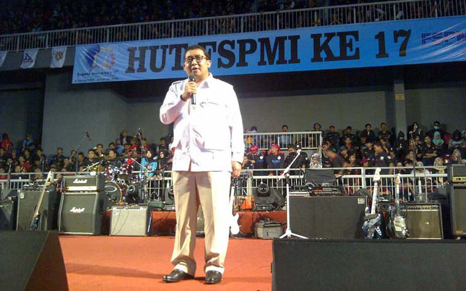 Prabowo confidant Fadli Zon speaking at FSPMI Congress - February 6, 2016 (Detik)
