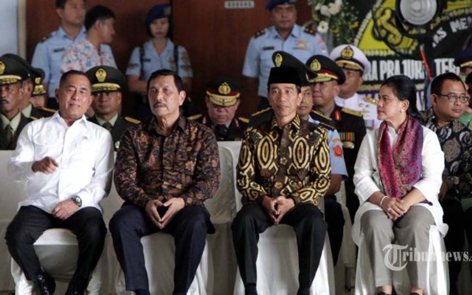 President Widodo, Luhut Panjaitan, Ryamizard Ryacudu and Tjahjo Kumolo in Jakarta - March 22, 2013 (Tribune)