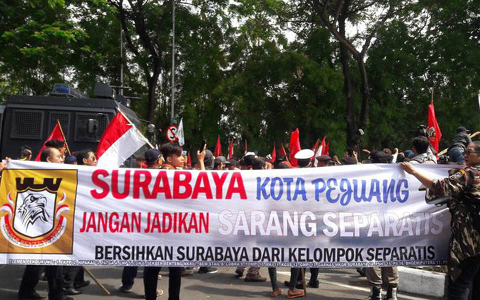 FKPPI protesters opposing pro-independence rally in Surabaya - December 1, 2018 (Tirto)