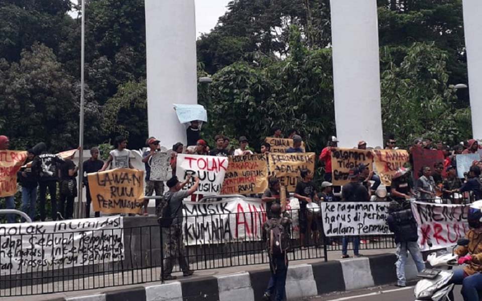 Artists and street musicians rally in Bogor – February 10, 2019 (Inilah)