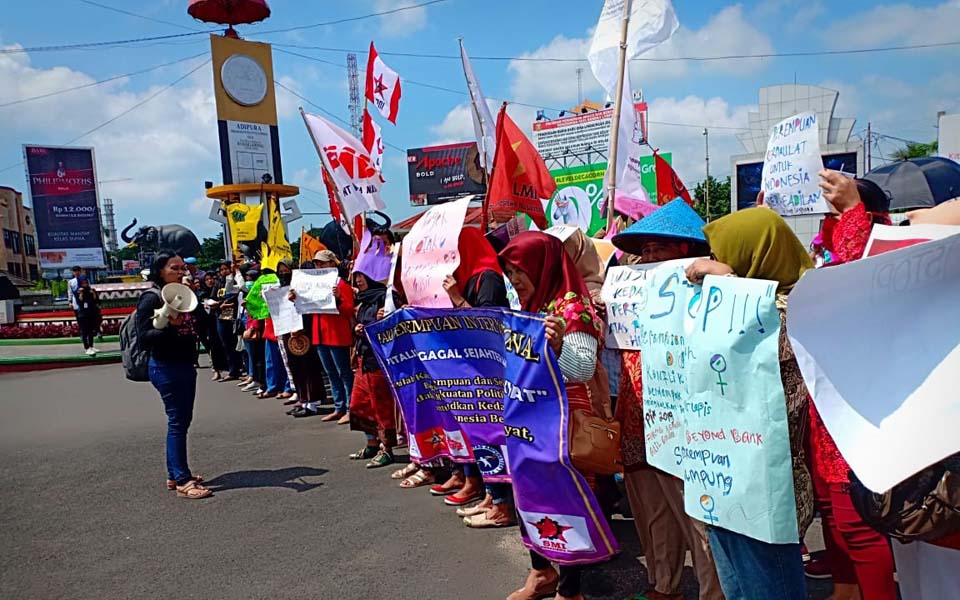 Lampung creative women’s march – March 8, 2019 (Radar Lampung)