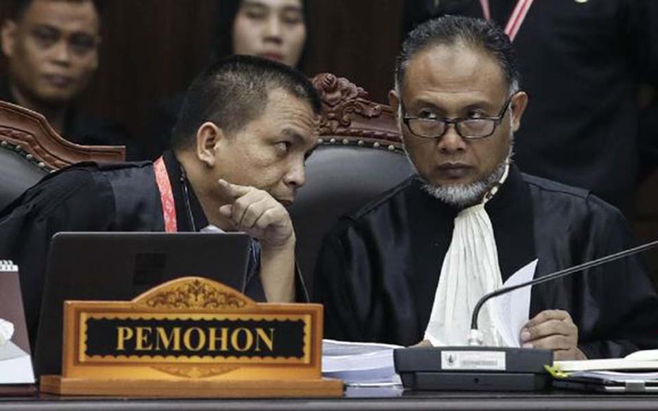 Prabowo-Sandiaga legal team at first Constitutional Court hearing – June 14, 2019 (CNN)