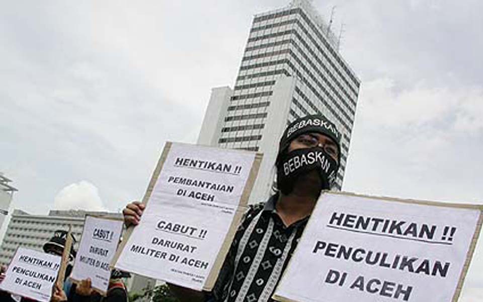 IKARA protest in Jakarta calling for end to martial law in Aceh (Detik)