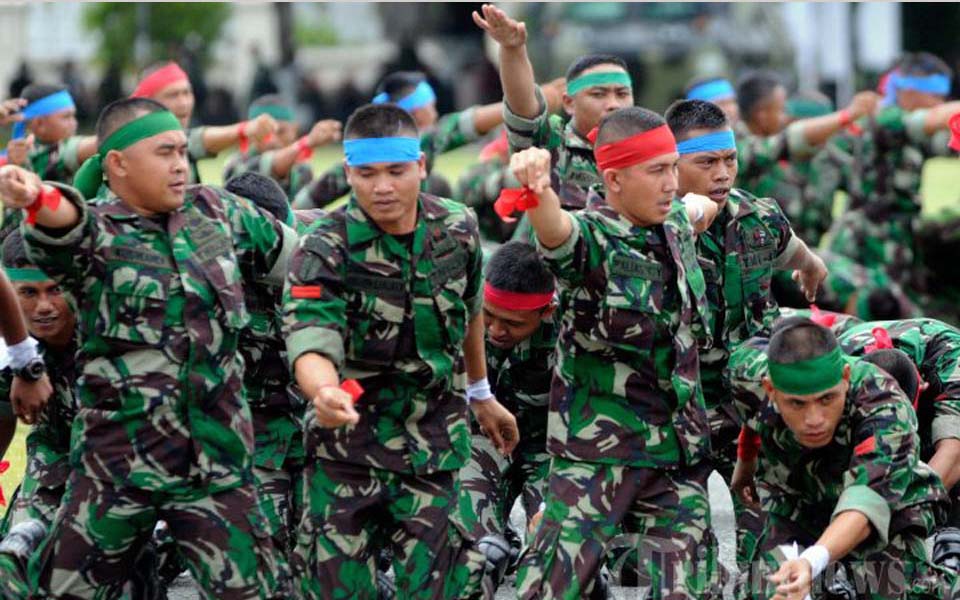 Indonesian troops commemorate TNI anniversary in Aceh (Serambi)