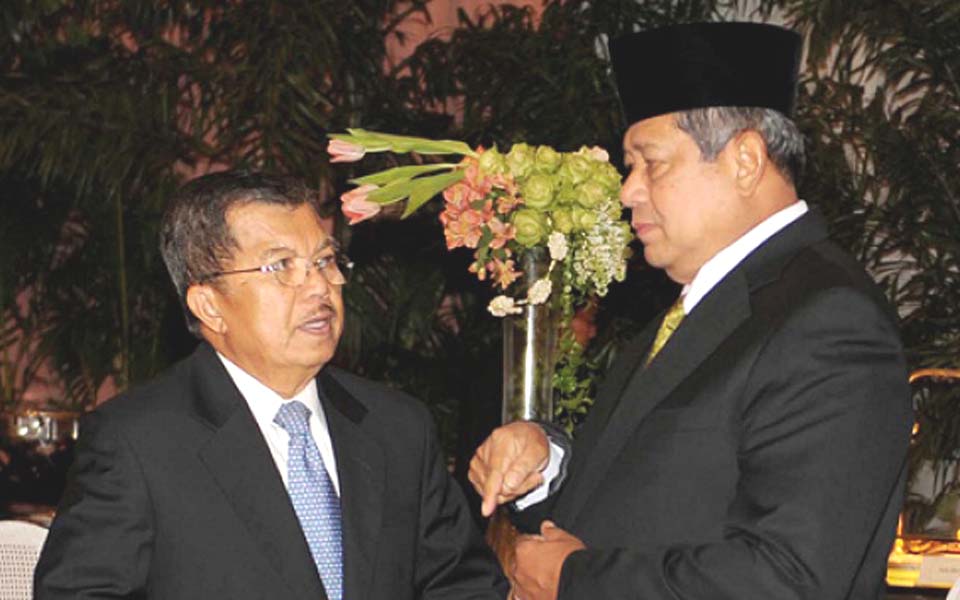 Jusuf Kalla and Susilo Bambang Yudhoyono (Tempo)