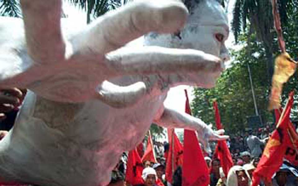 People's Democratic Party protest action (Kompas)