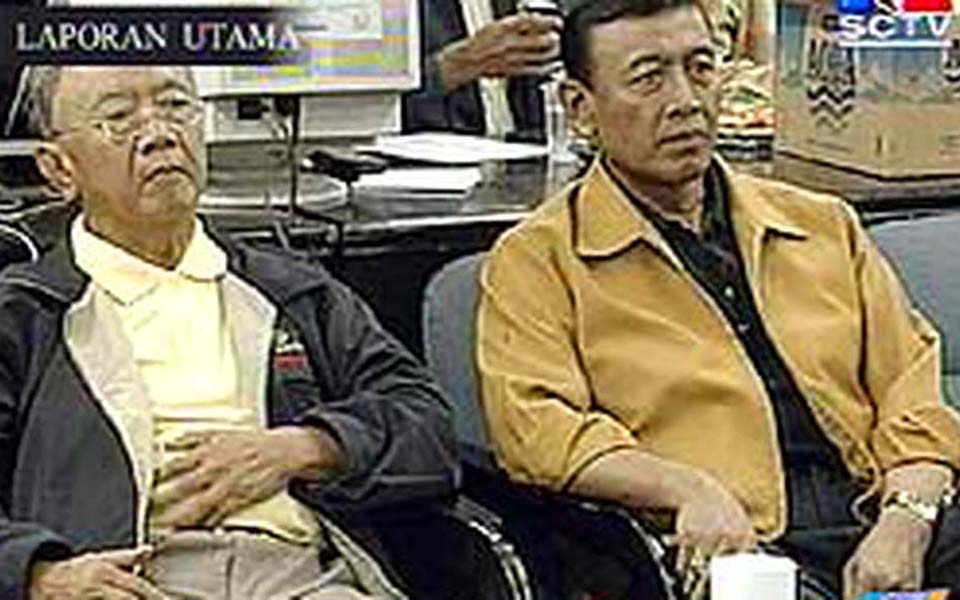 Salahuddin Wahid and Wiranto (Liputan 6)