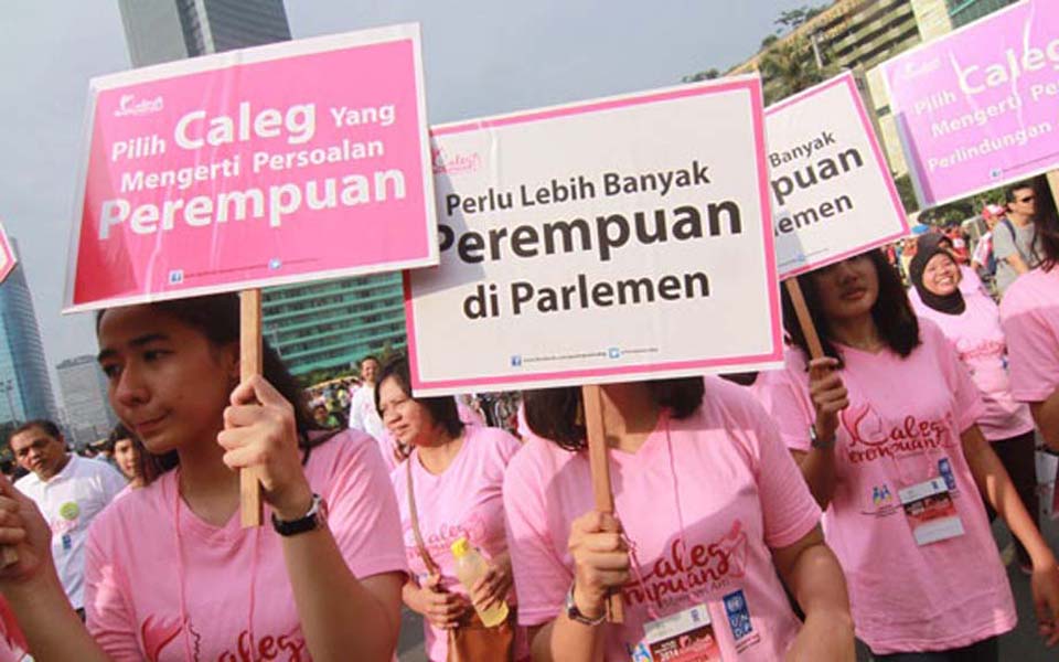 Women rally in Jakarta calling for more women in parliament (Tempo)
