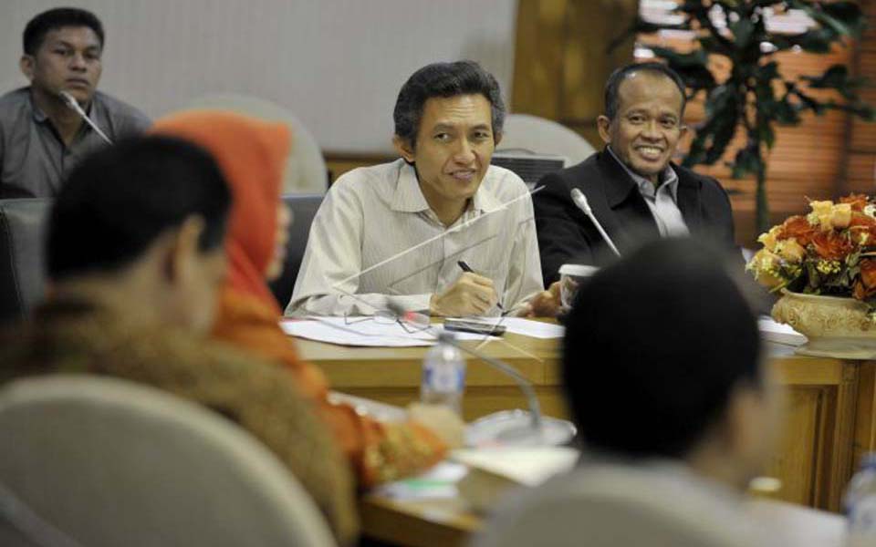 Repdem general chairperson Beathor Suryadi pictured centre (Antara)