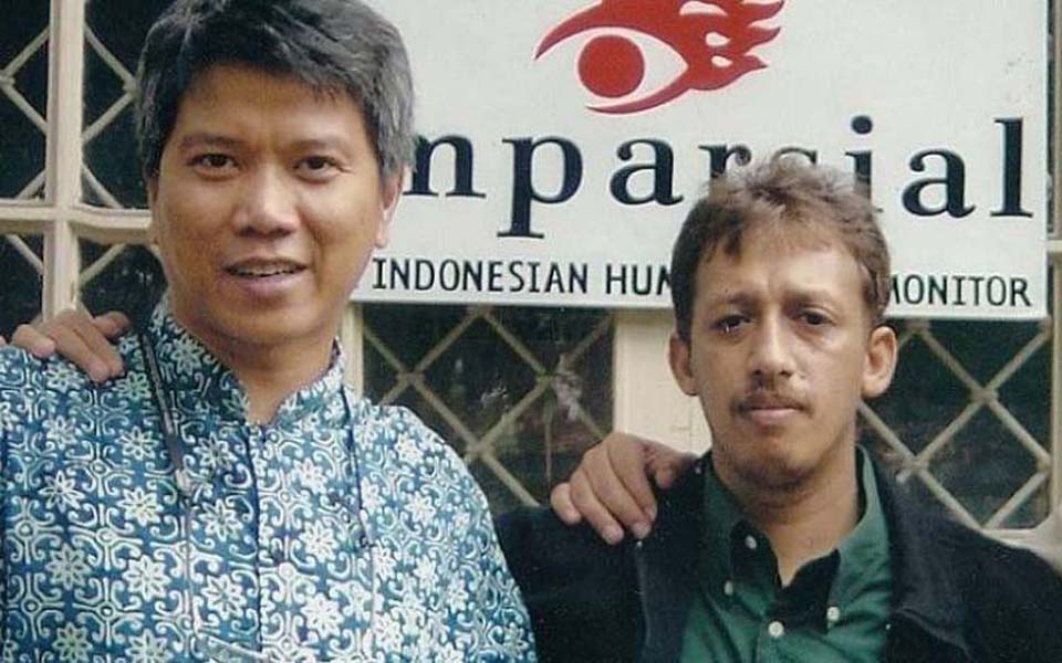 Rusdi Marpaung (left) pictured with Munir Said Thalib (KBR)