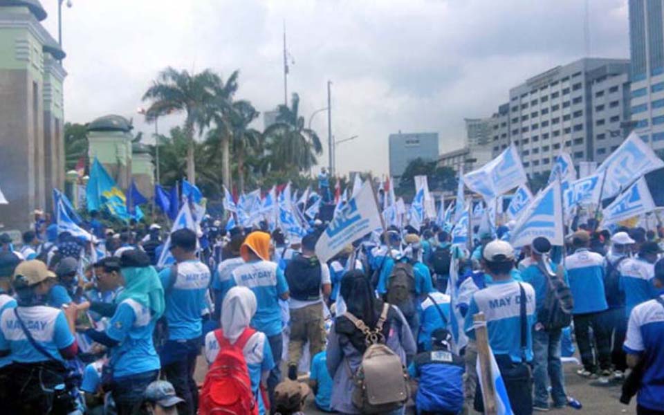 National Trade Union protest in Jakarta (Tempo)