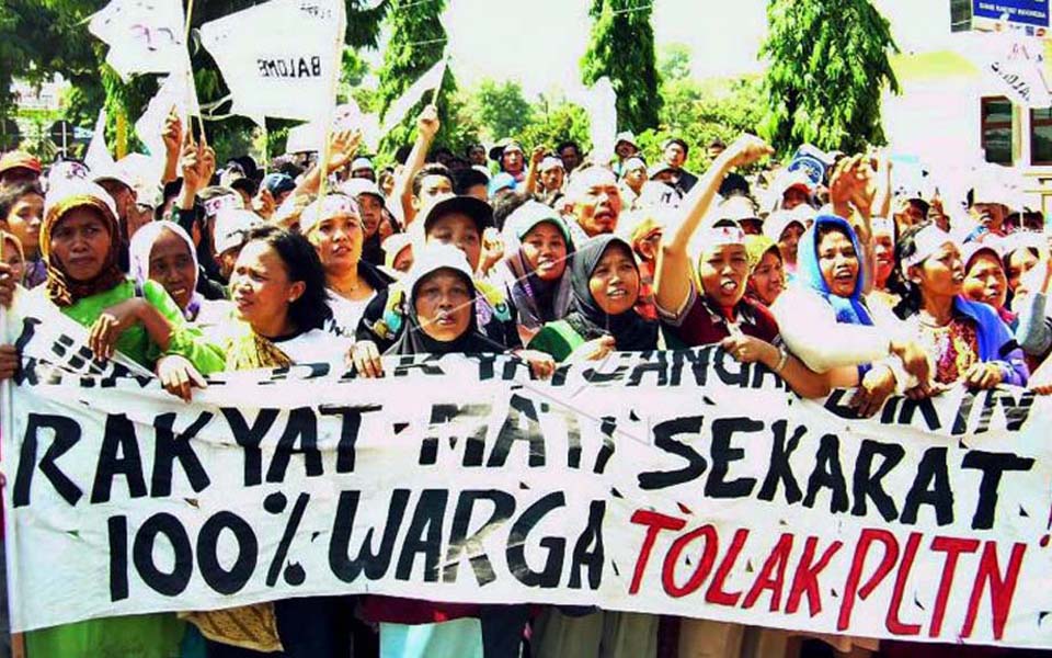 Protest against construction of nuclear power plant in Muria (Antara)