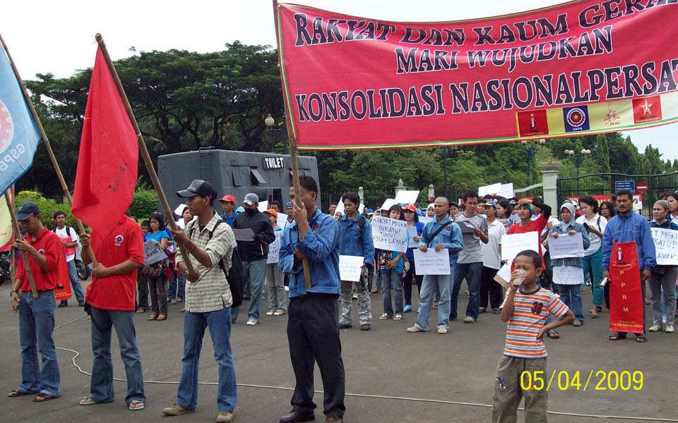 People's Challenge Front protest rejects the 2009 elections - April 4, 2009 (KPRM)