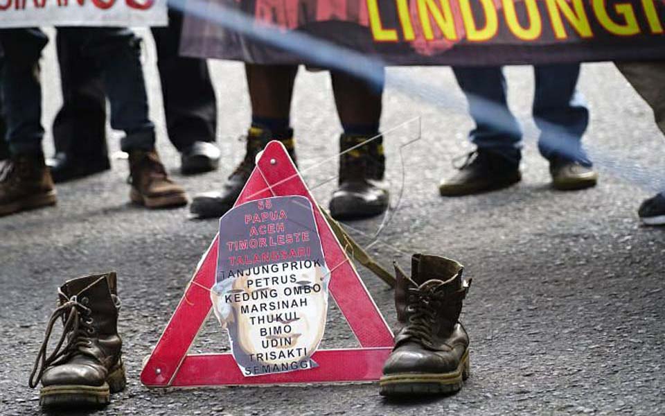 Protesters commemorate fall of Suharto (Buli Ju)