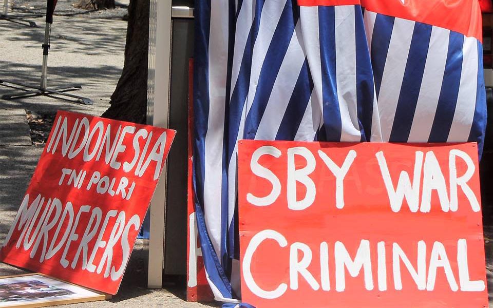 West Papuan protest against SBY (FWP)