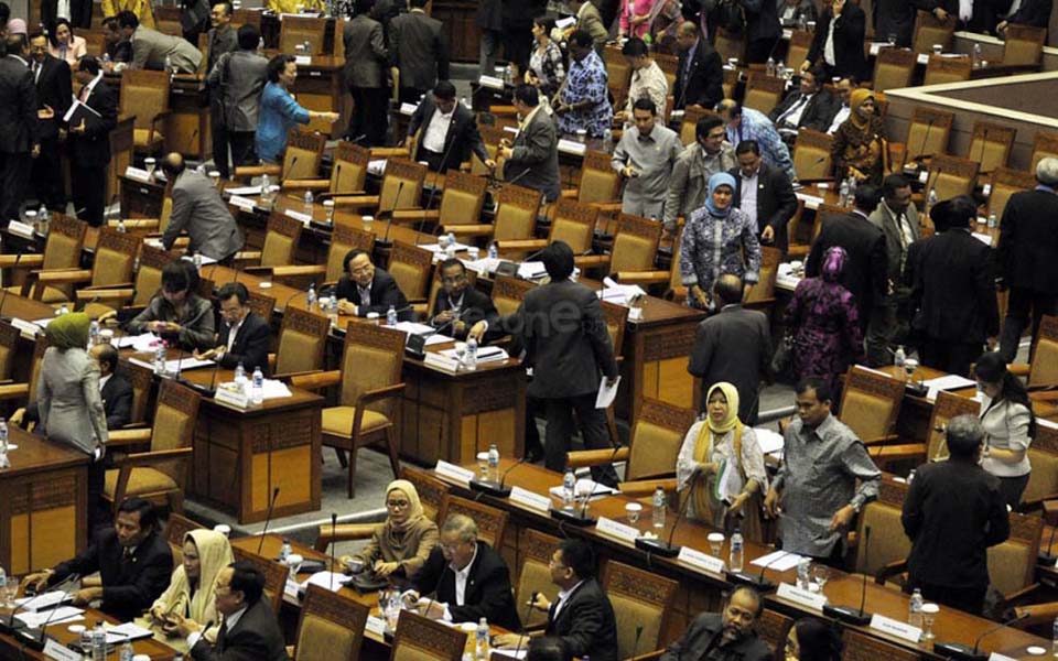 Atmosphere at end of House of Representatives plenary session (Okezone)