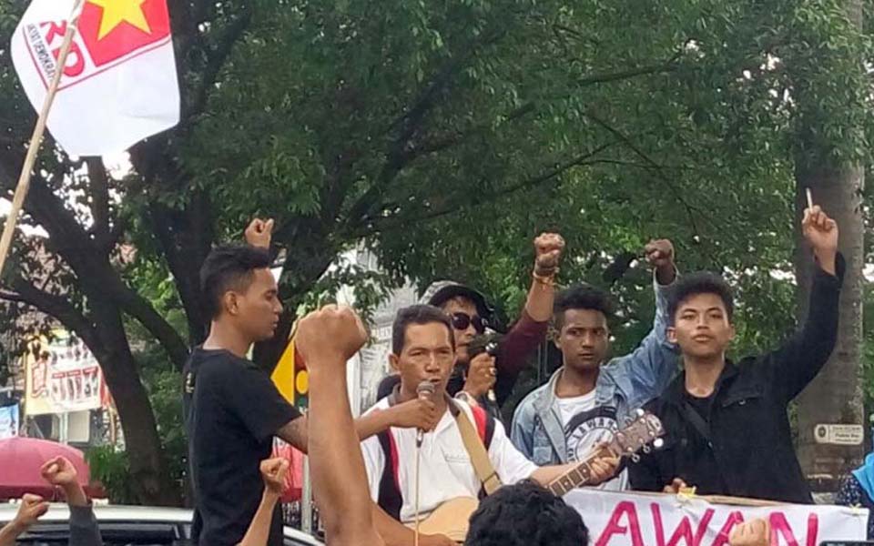 Protest commemorating the fall of Suharto in Yogyakarta (Berdikari Online)