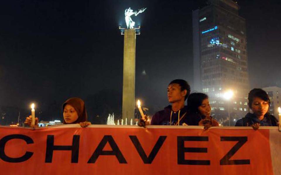 Solidarity action in support of Venezuela at National Monument in Jakarta (Viva)
