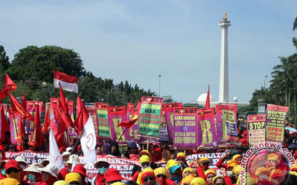 Women activists commemorate IWD at National Monument (Antara)