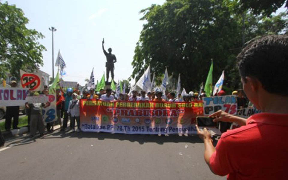 Labour demonstration in Solo (joglosemar)