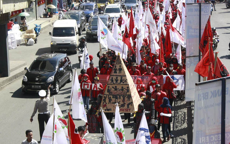 Workers rally in Bandar Lampung (Surya Andalas)