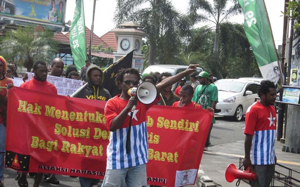 West Papua protesters demonstrate in Yogyakarta (Suara Kolaitaga)