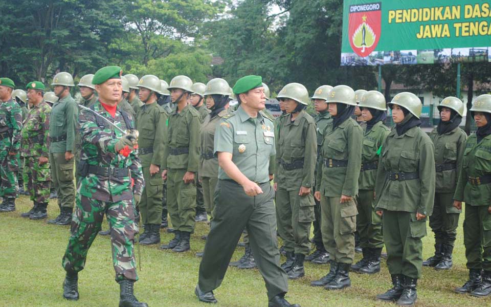 Student University Paramilitary Regiment (Menwa) on parade in East Java - Undated (Unika)