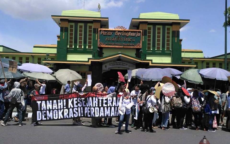 IWD rally in Yogyakarta - March 8, 2017 (KPO-PRP Yogya)