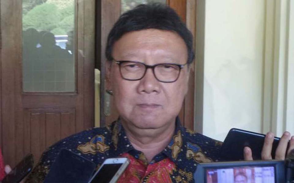 Home Affairs Minister Tjahjo Kumolo speaking to reporters in Jakarta - September 14, 2017 (Tempo)