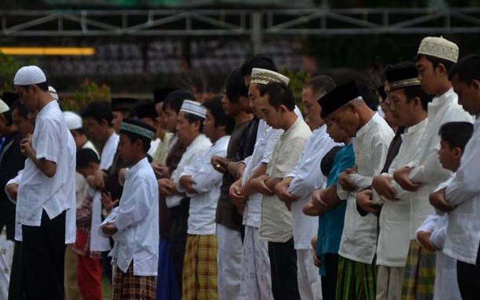 Idul Fitri prayers - Undated (Viva)