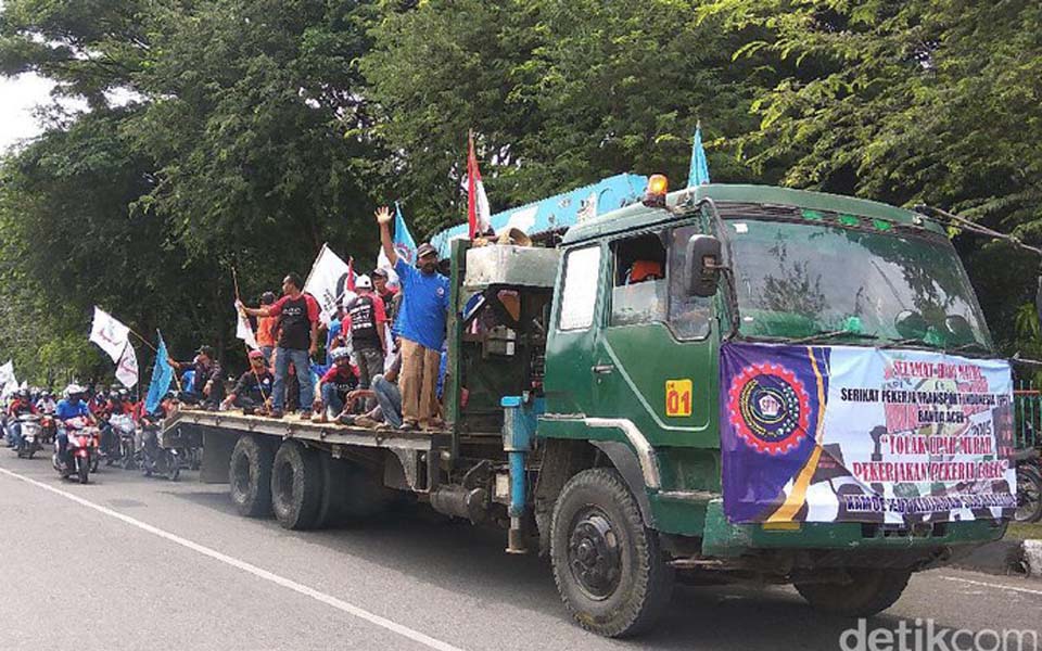 Worker convoy commemorating May Day in Aceh - May 1, 2017 (Detik)