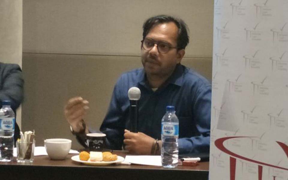 Haris Azhar speaking discussion in Jakarta – December 10, 2018 (Kompas)