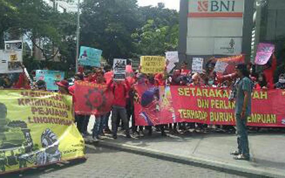 Pembebasan rally against criminalisation of activists in Jakarta - March 19, 2018 (Radar Kota)
