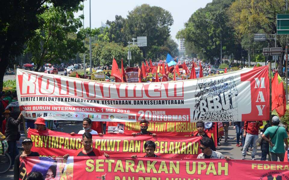 Sedar workers rally on May Day in Jakarta - May 1, 2018 (Sedar)