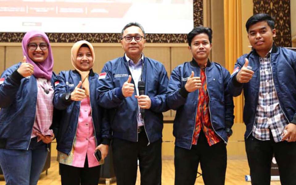 Zulkifli Hasan (centre) at Roadshow Spirit Of Indonesia - March 22, 2018 (Kumparan)