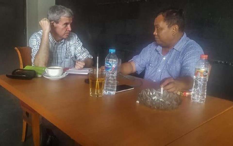 Journalist Allan Nairn and Gerindra politician Arief Poyuono (Istimewa)