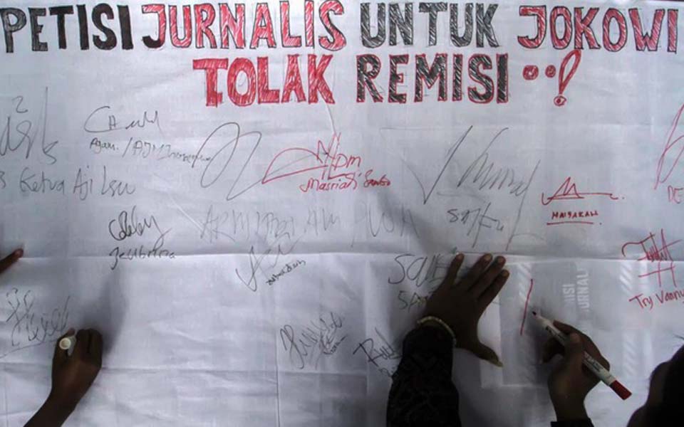 Journalists sign petition against remission for Susrama – January 26, 2019 (Antara)